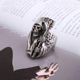 Bague Tête de Mort la Petite Faucheuse (acier) | Crâne Nation